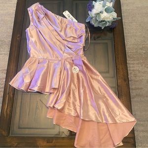 NWT Chi Chi London Rose Satin Asymmetrical Ruffle Pleated Top size S